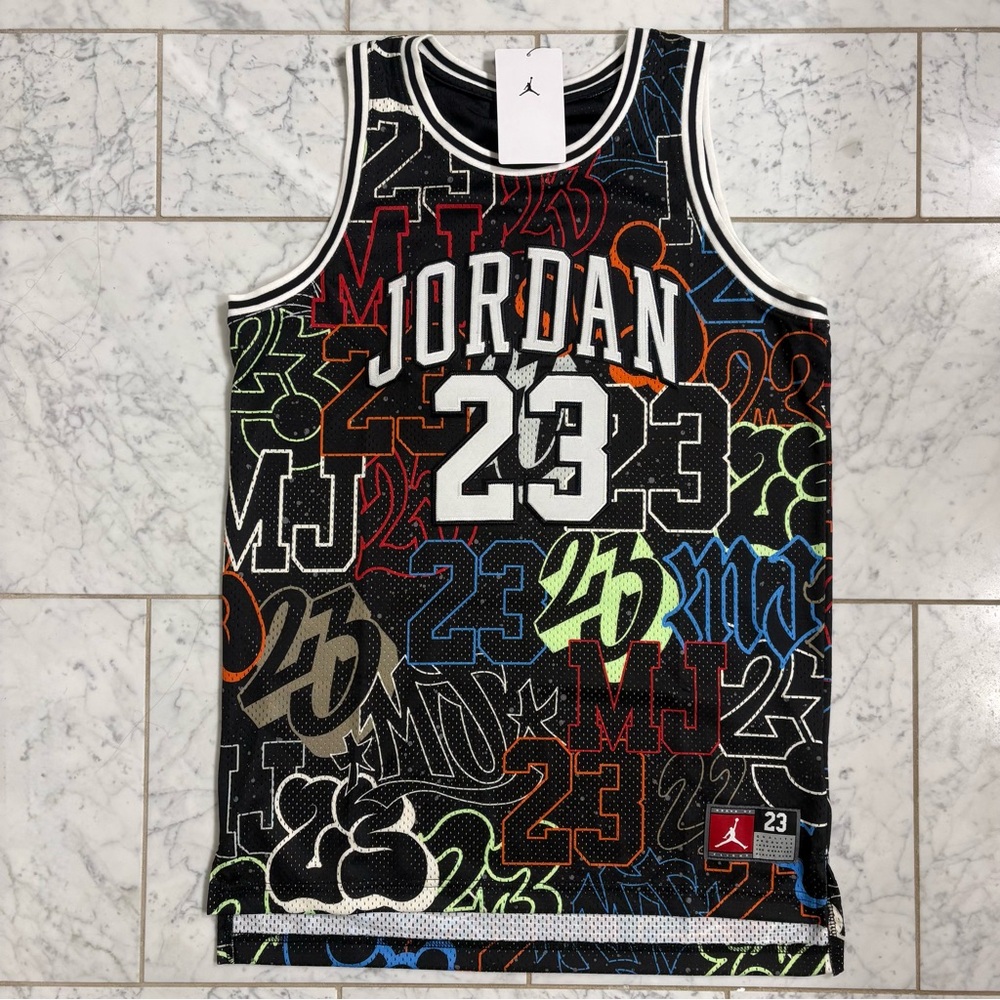 Jordan 23 Jersey Youth Boy 13-15 Years Size XL. Nike Jumpman All Over Print